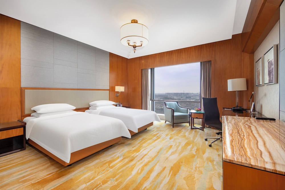 Classic, Twin Beds, Club Lounge Access