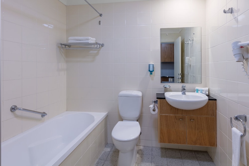 Nesuto Canberra Apartment Hotel 17/58