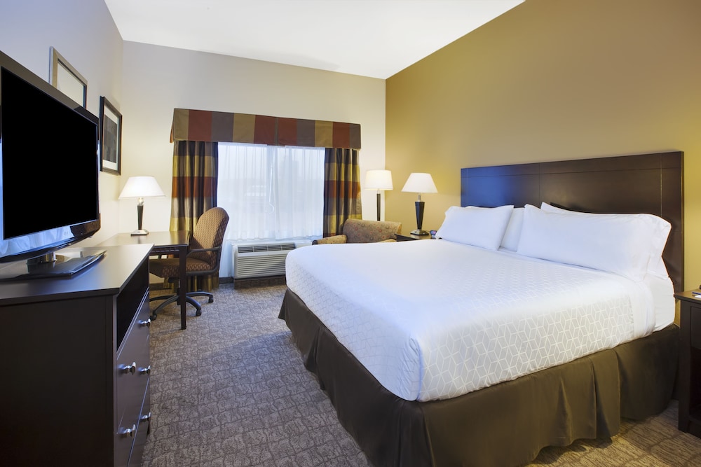 Holiday Inn Express Suites Wheeling 14/78