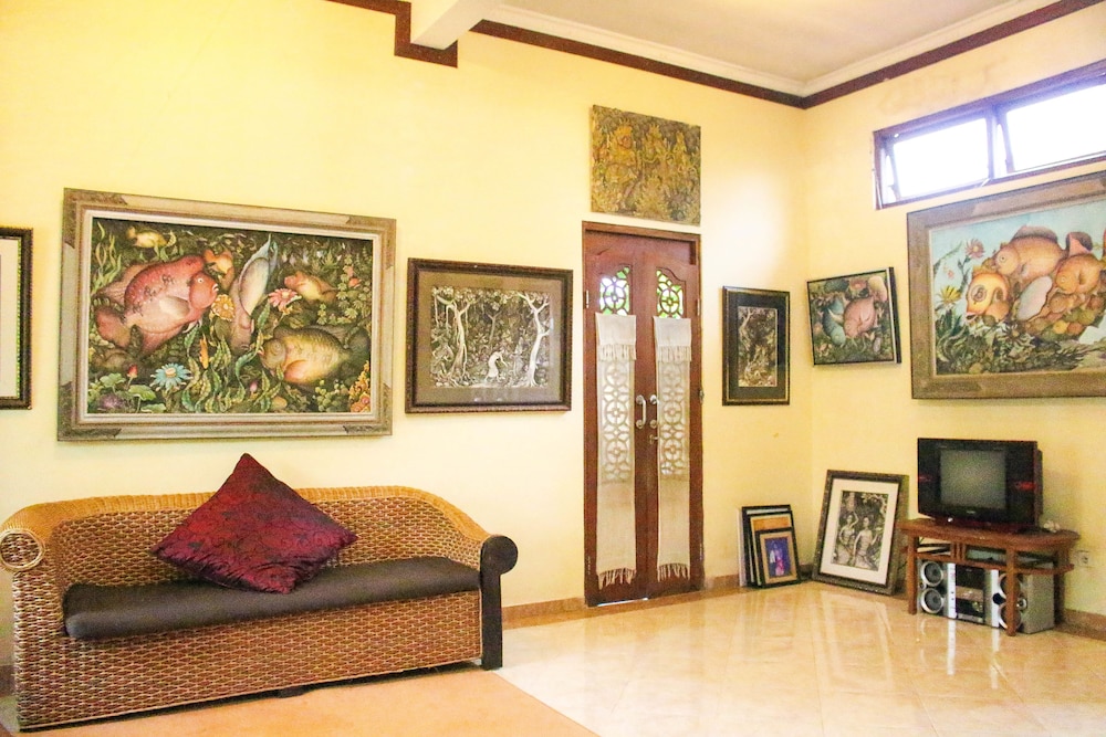 Dukuh Village Homestay & Villas 47/72