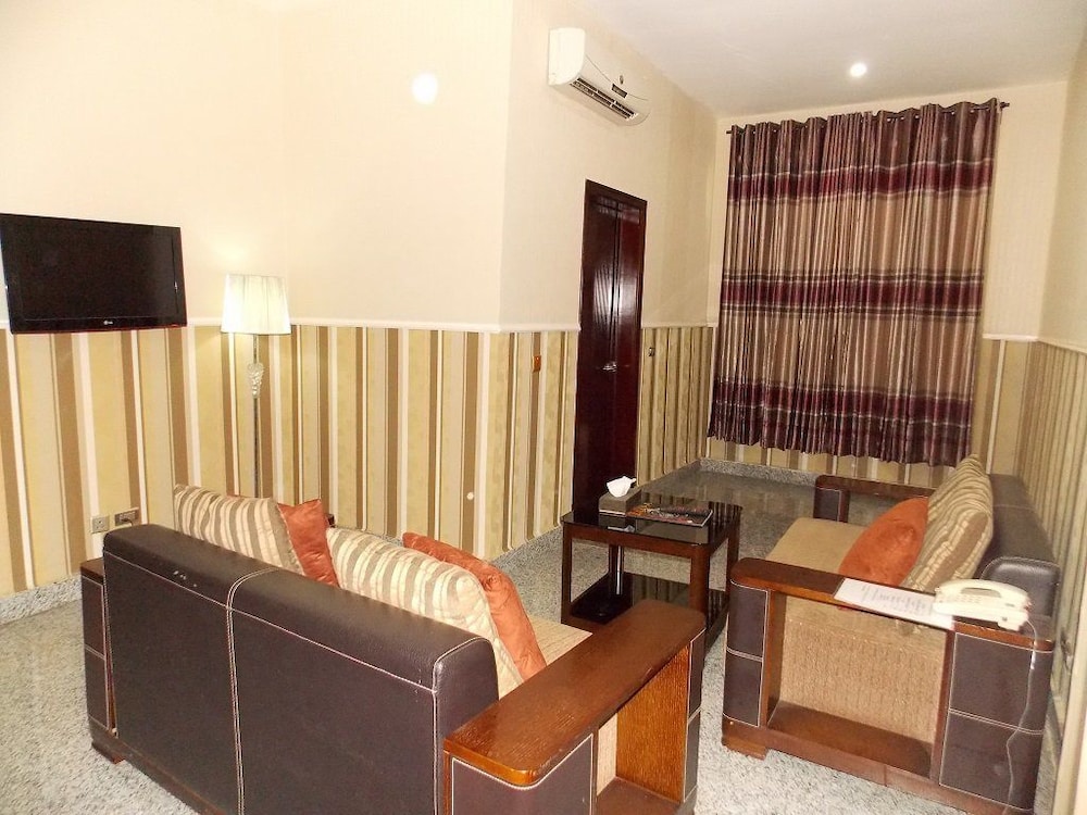 Best Western Plus Ajuji Hotel 19/29