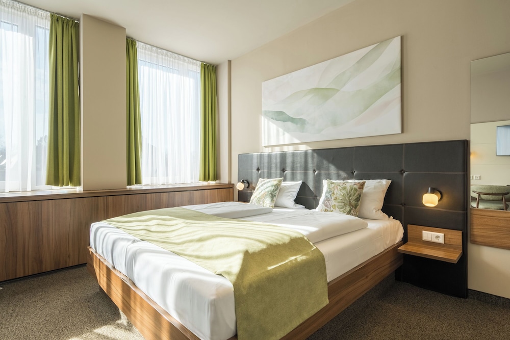 Joesepp's Hotel am Schweizerberg 15/47