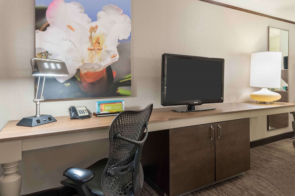 Hilton Garden Inn Wilmington Mayfaire Town Ctr 39/47