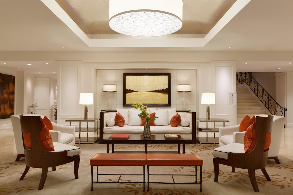 The H Hotel 34/42