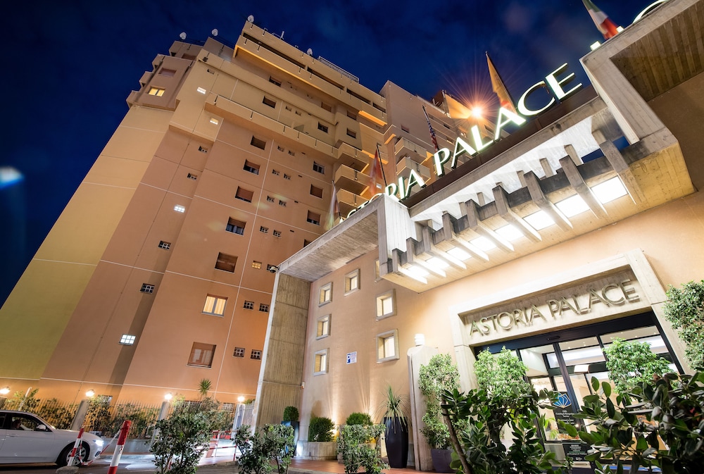 Astoria Palace Hotel in PALERMO