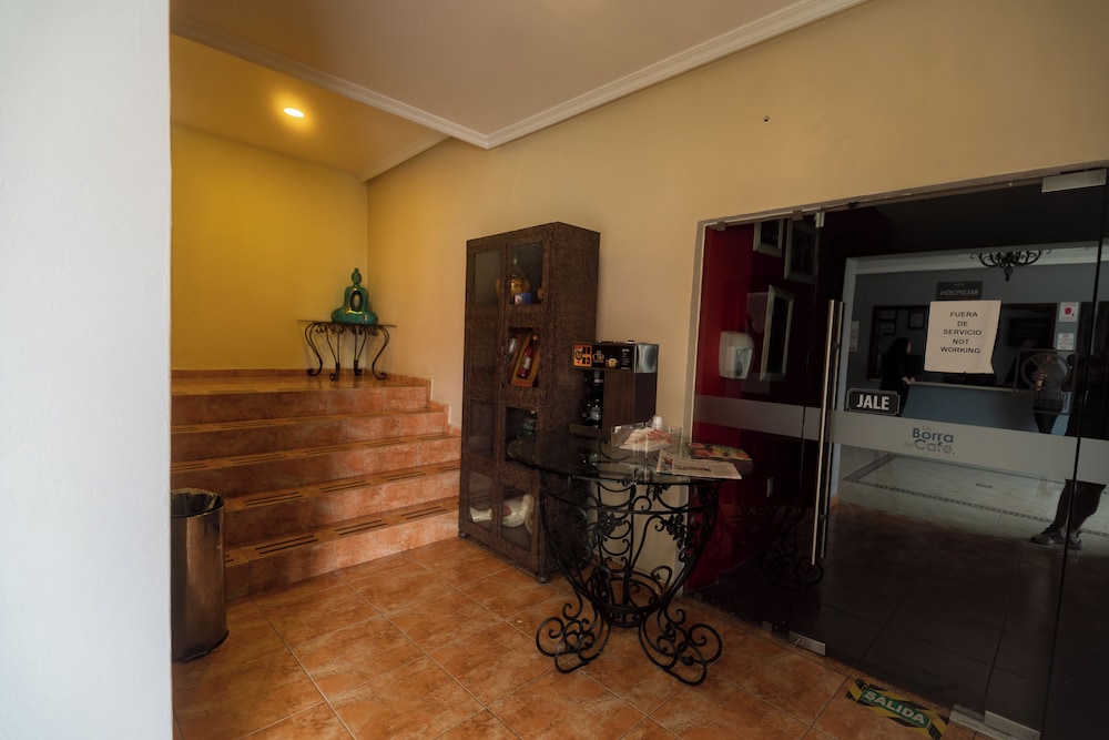 Hotel Alcazar 38/59