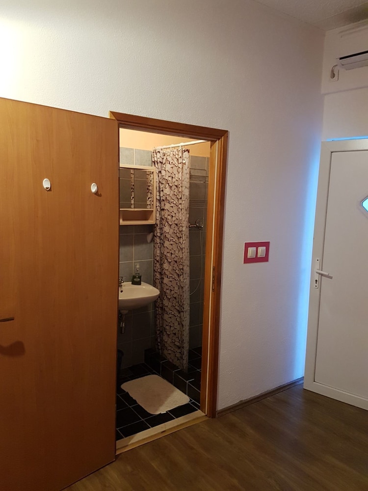Villa Angela 56/80