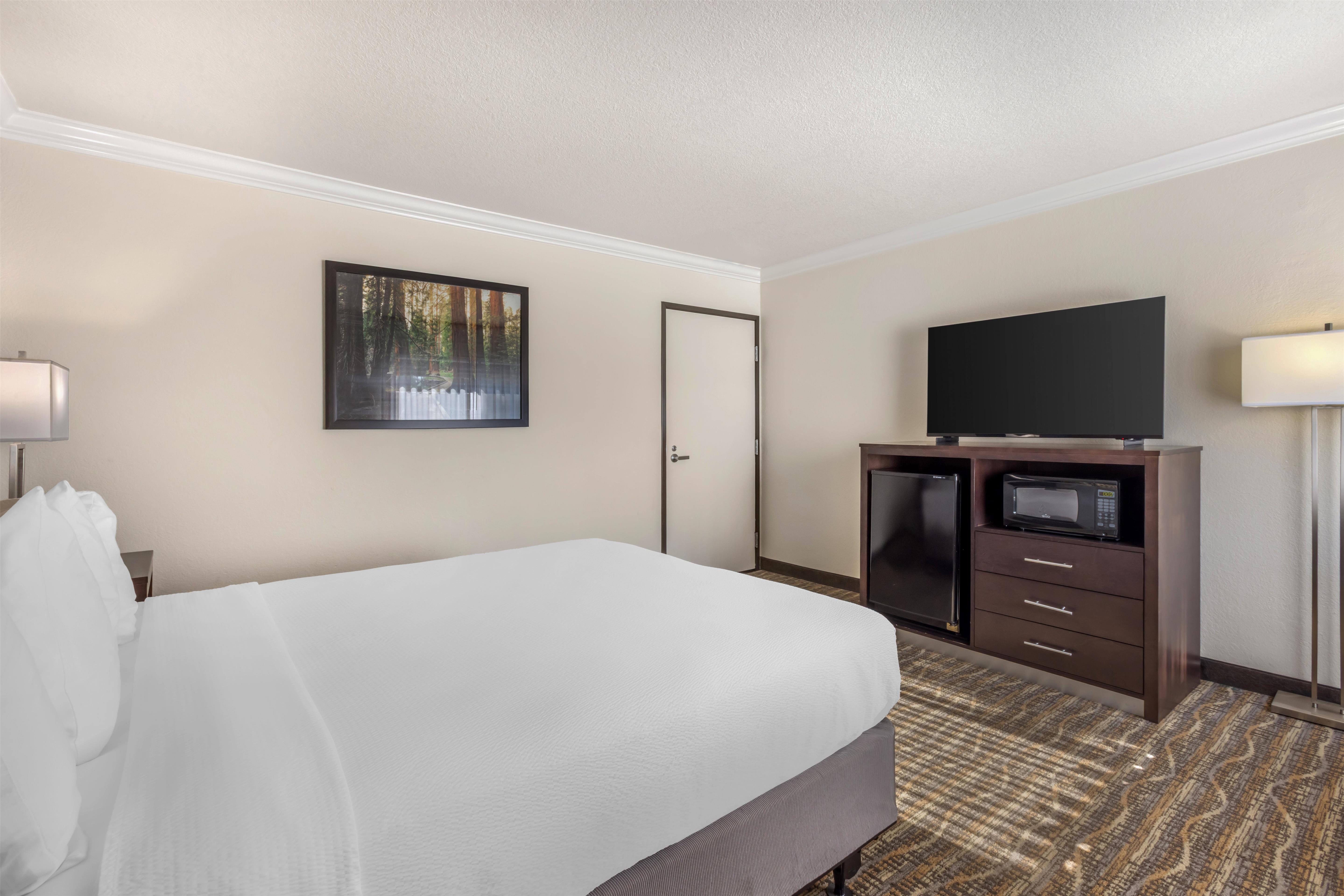 Suite, Best Western Town & Country Lodge 4/10