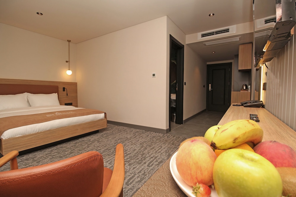 Inanlar City Hotel 32/46