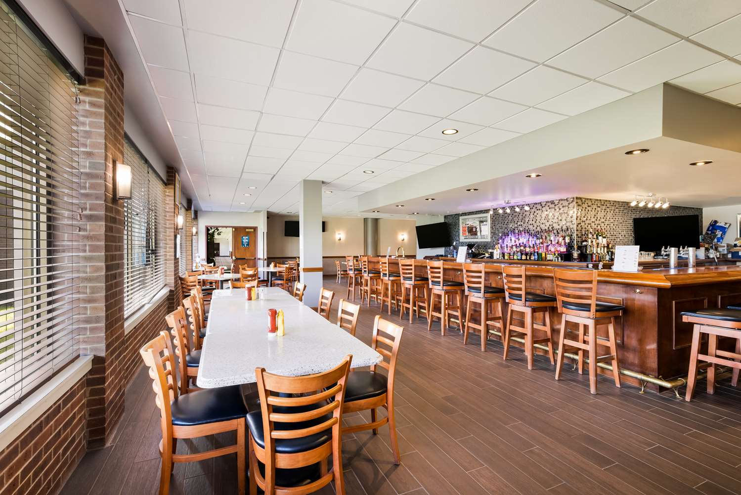 Best Western Grand Victorian Inn 38/48