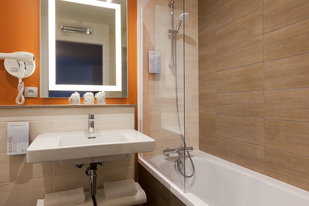 غرفة قياسية بسريرين منفصلين، Hotel Campanile Metz Nord - Talange 10/10
