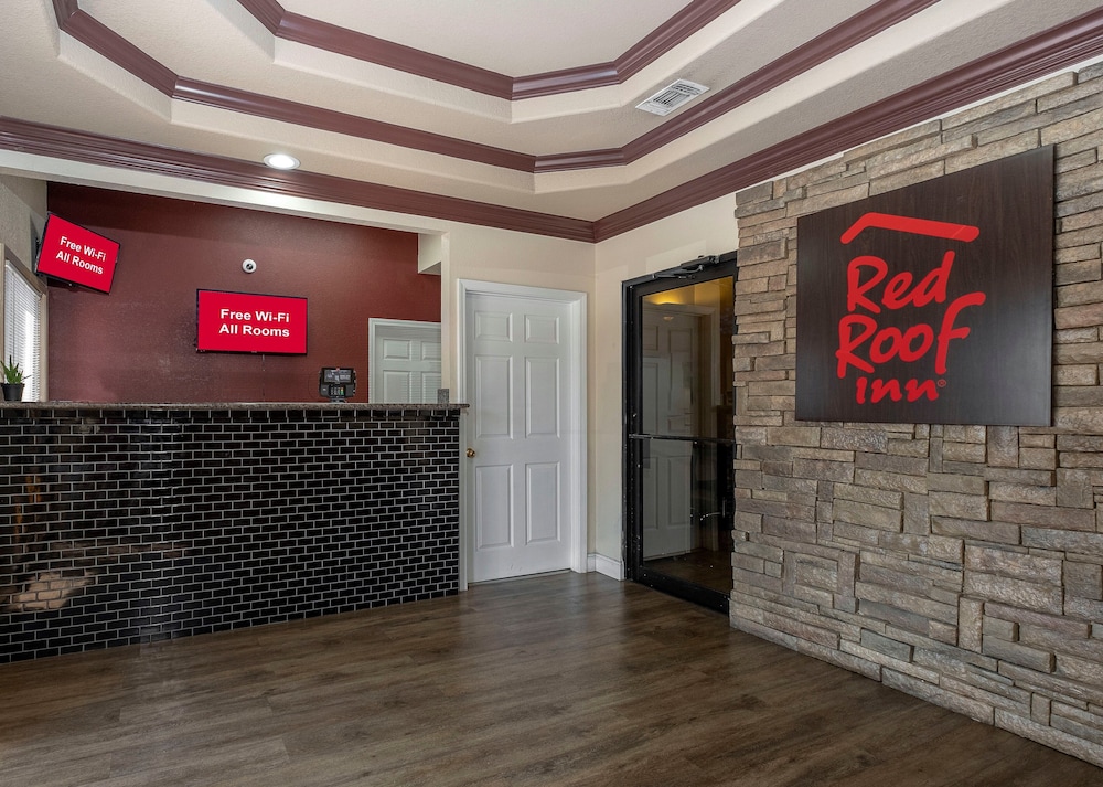 Red Roof Inn And Suites Pensacola Nas Corry 6/44