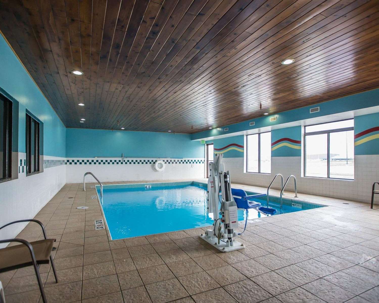 swimming pool spa