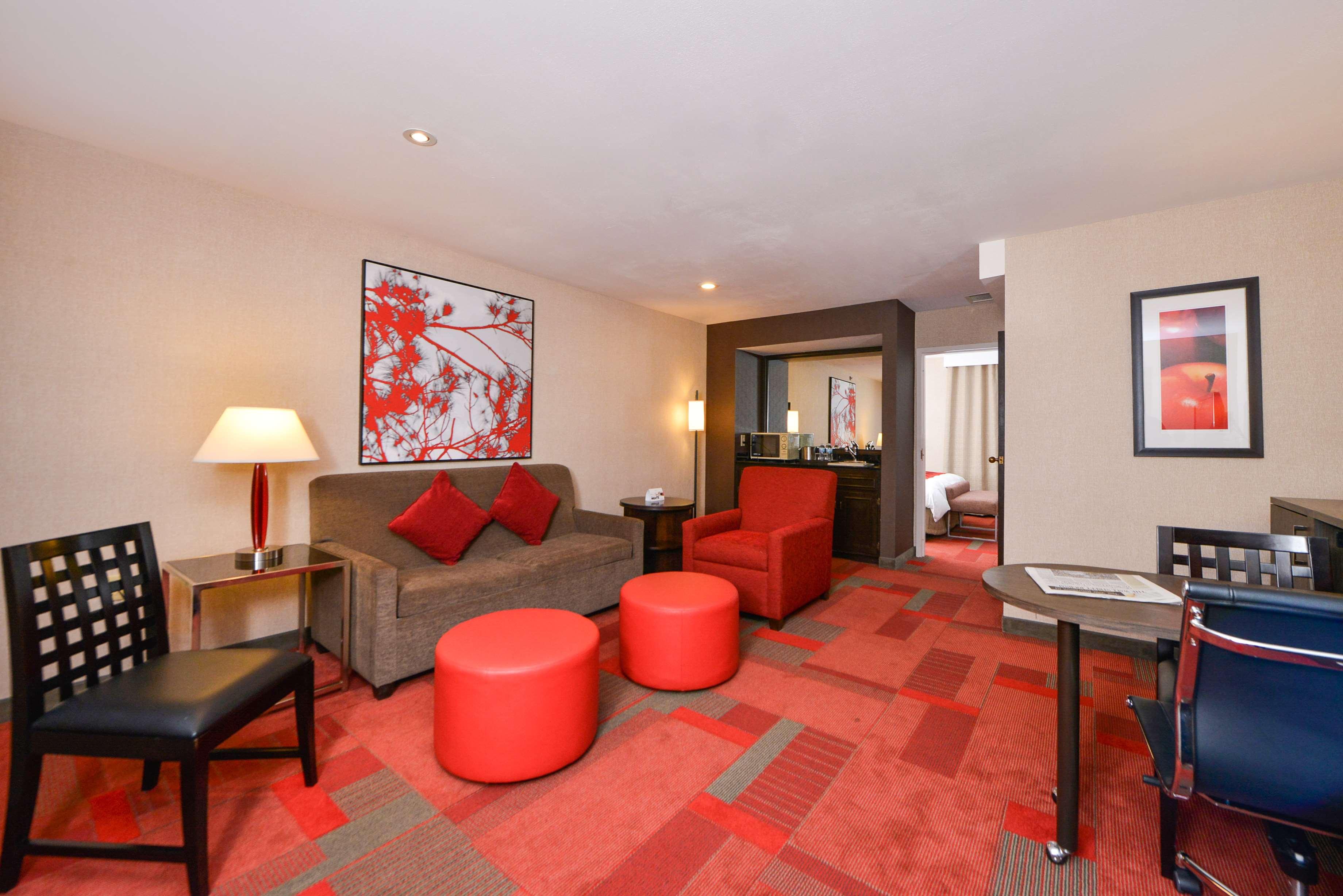 Radisson Hotel Madison 24/43