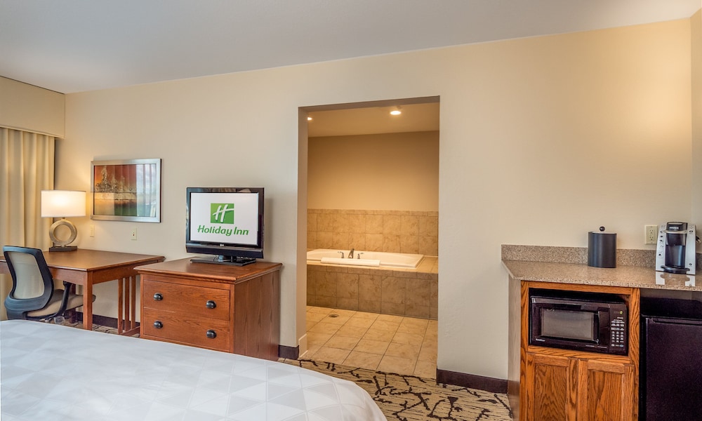Holiday Inn Stevens Point Convention Ctr 21/72