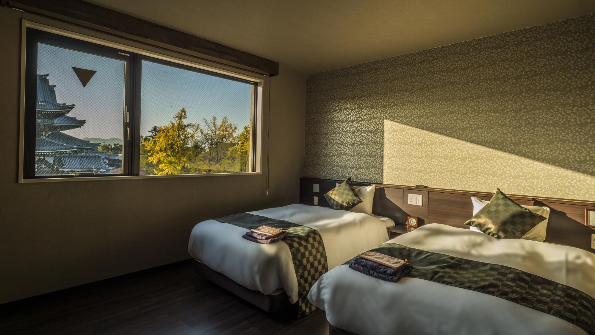 Higashi, Night, Deluxe, Semi Double Bed, Twin Beds, with View
