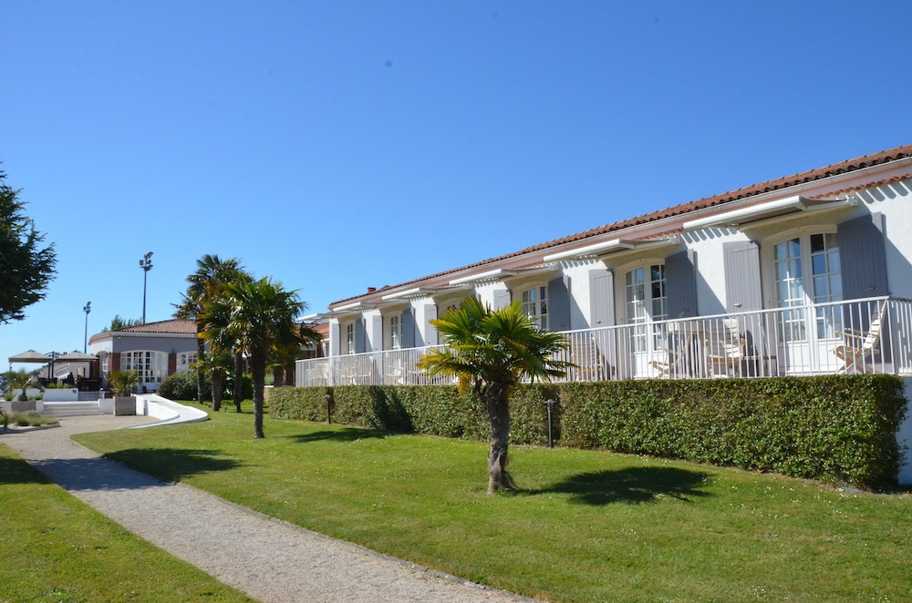 Hotel Et Spa Les Cleunes Oleron 69/74