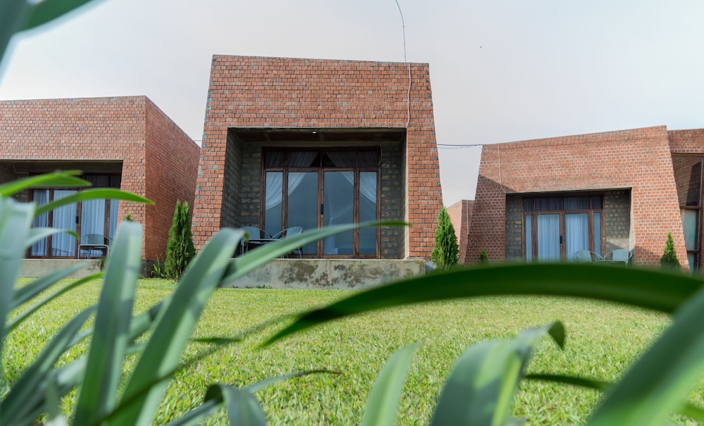 Buvi Lodge 43/50