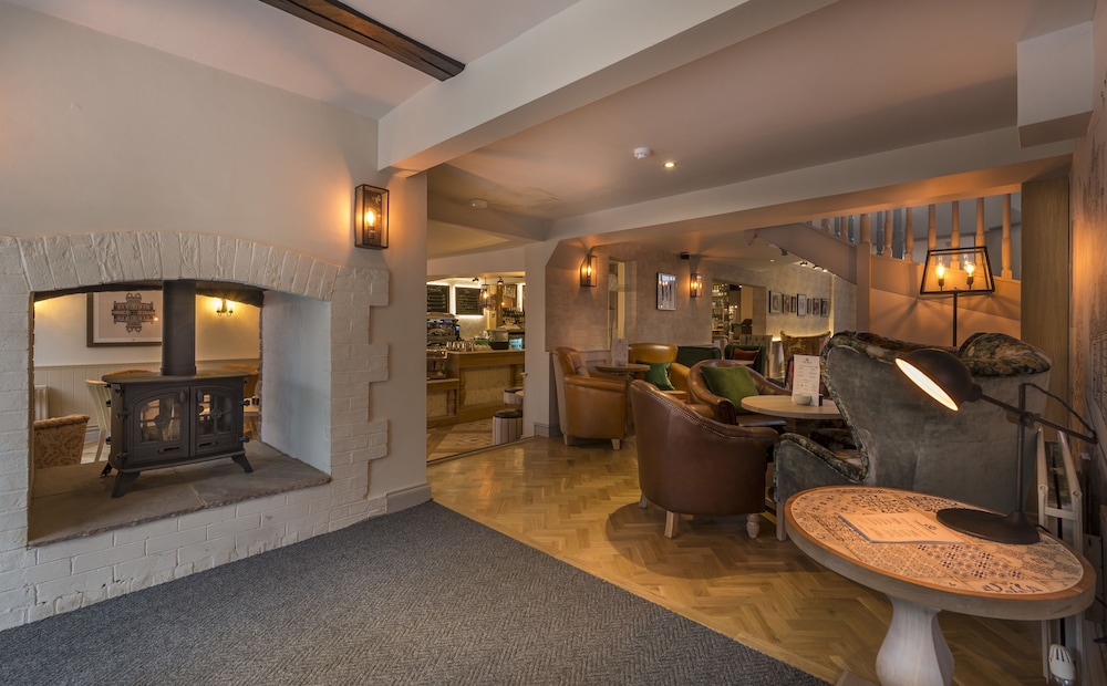 Three Swans Hotel 29/49