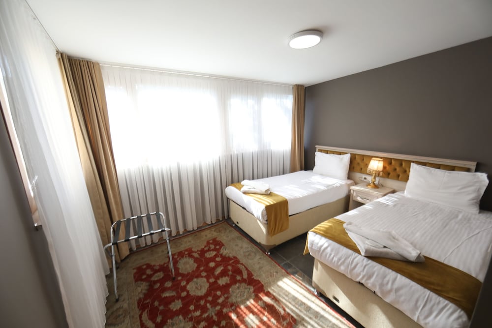 Sultans Royal Hotel 20/50