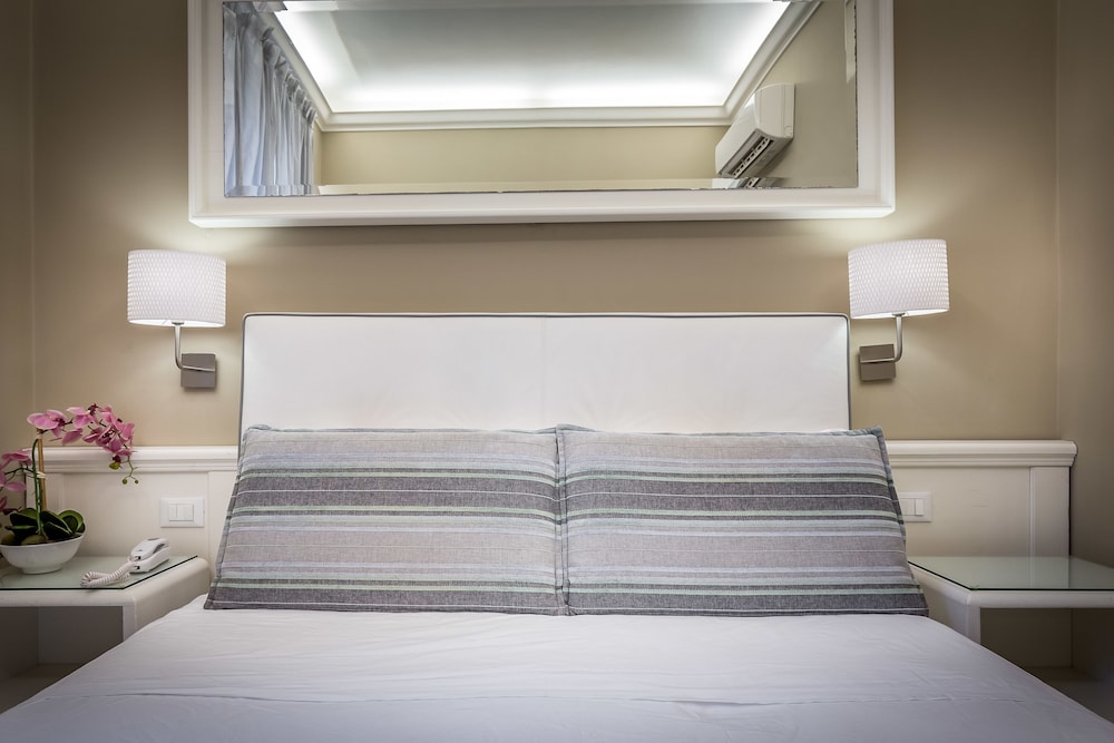 La Residenza Dell'orafo - Guest House 21/53