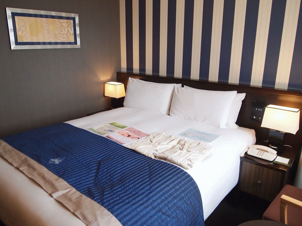 Queen Bed Room - Non Smoking