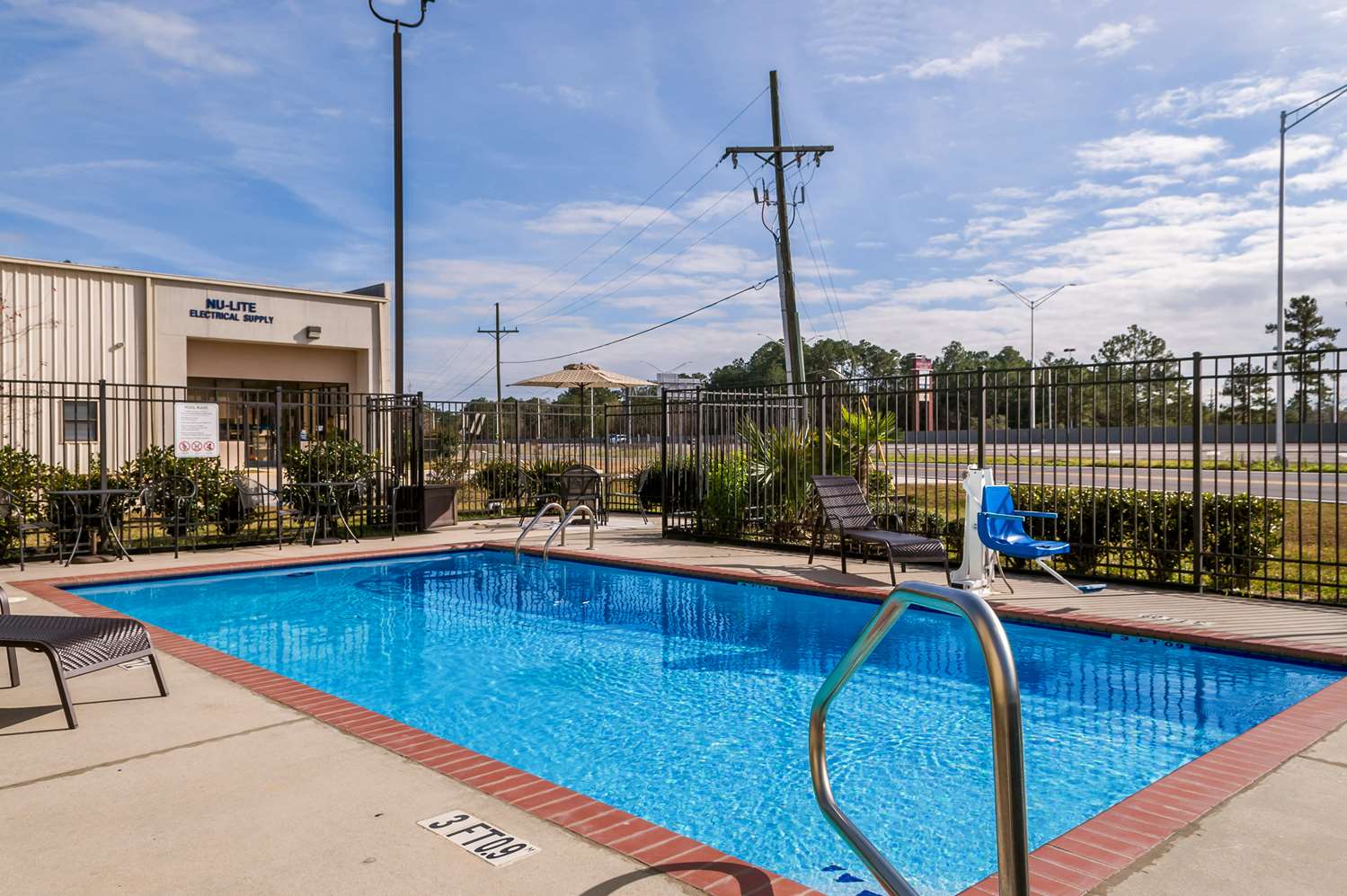 Quality Inn & Suites Slidell LA 36/52