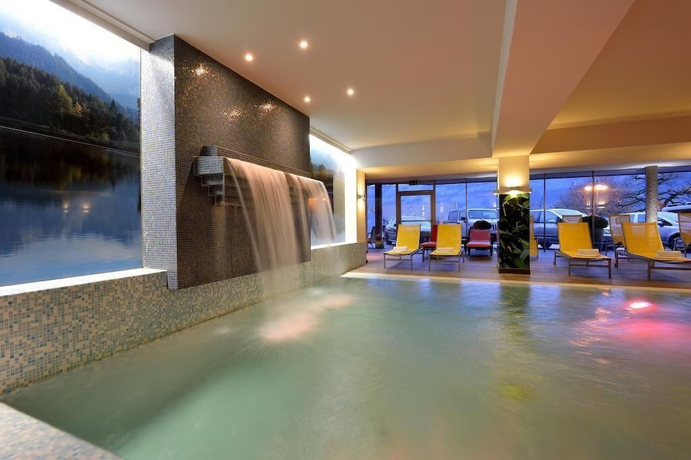 Wohlfuhlhotel Schiestl 23/50