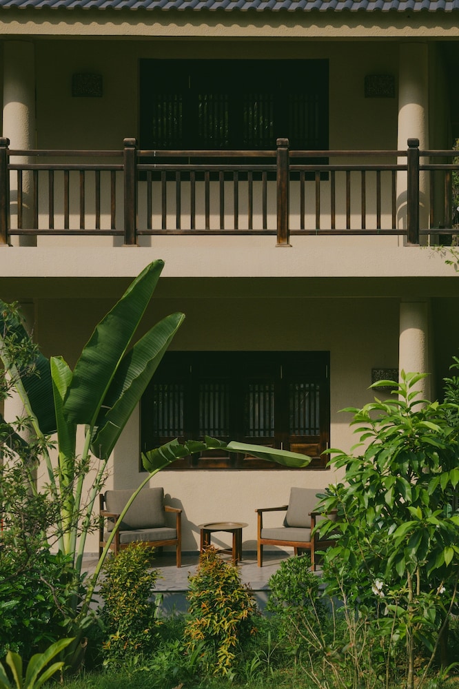 Jiva Hoa Lu Retreat 1/50