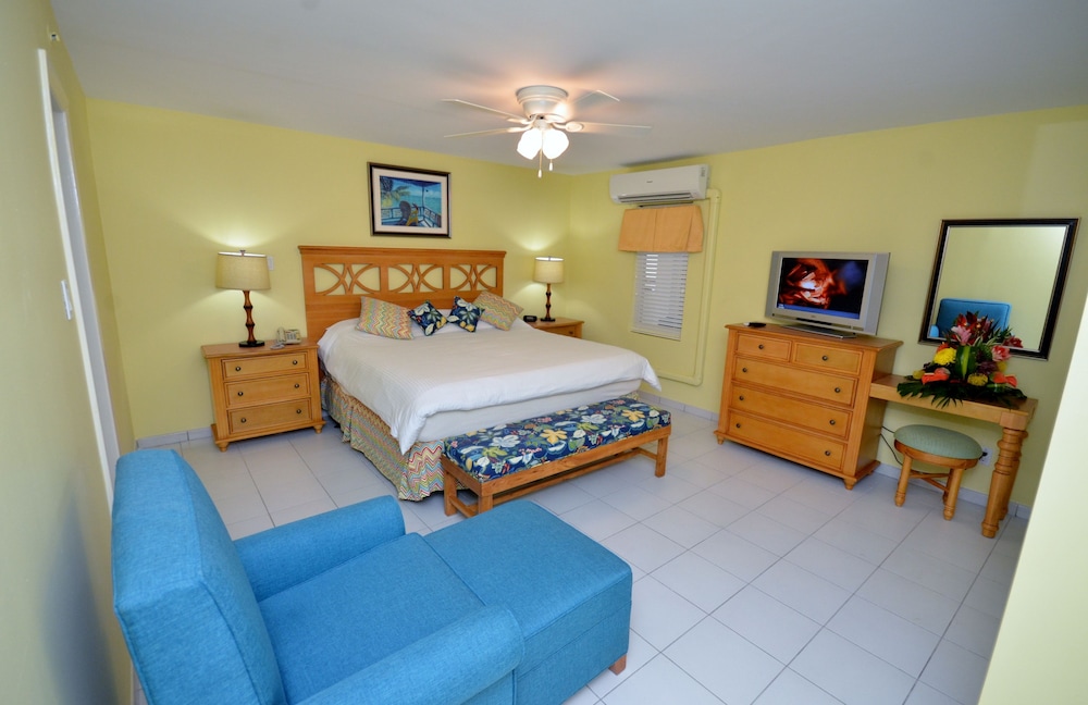 Atrium Beach Resort And Spa St Maarten A Ramada By Wyndham 34/64