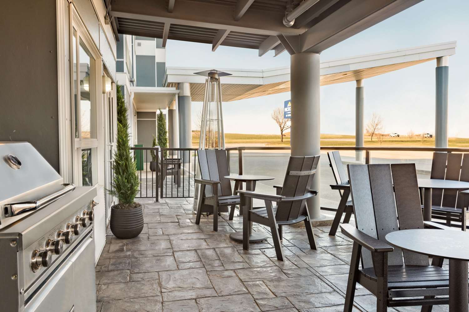 Microtel Inn & Suites By Wyndham Estevan 23/30