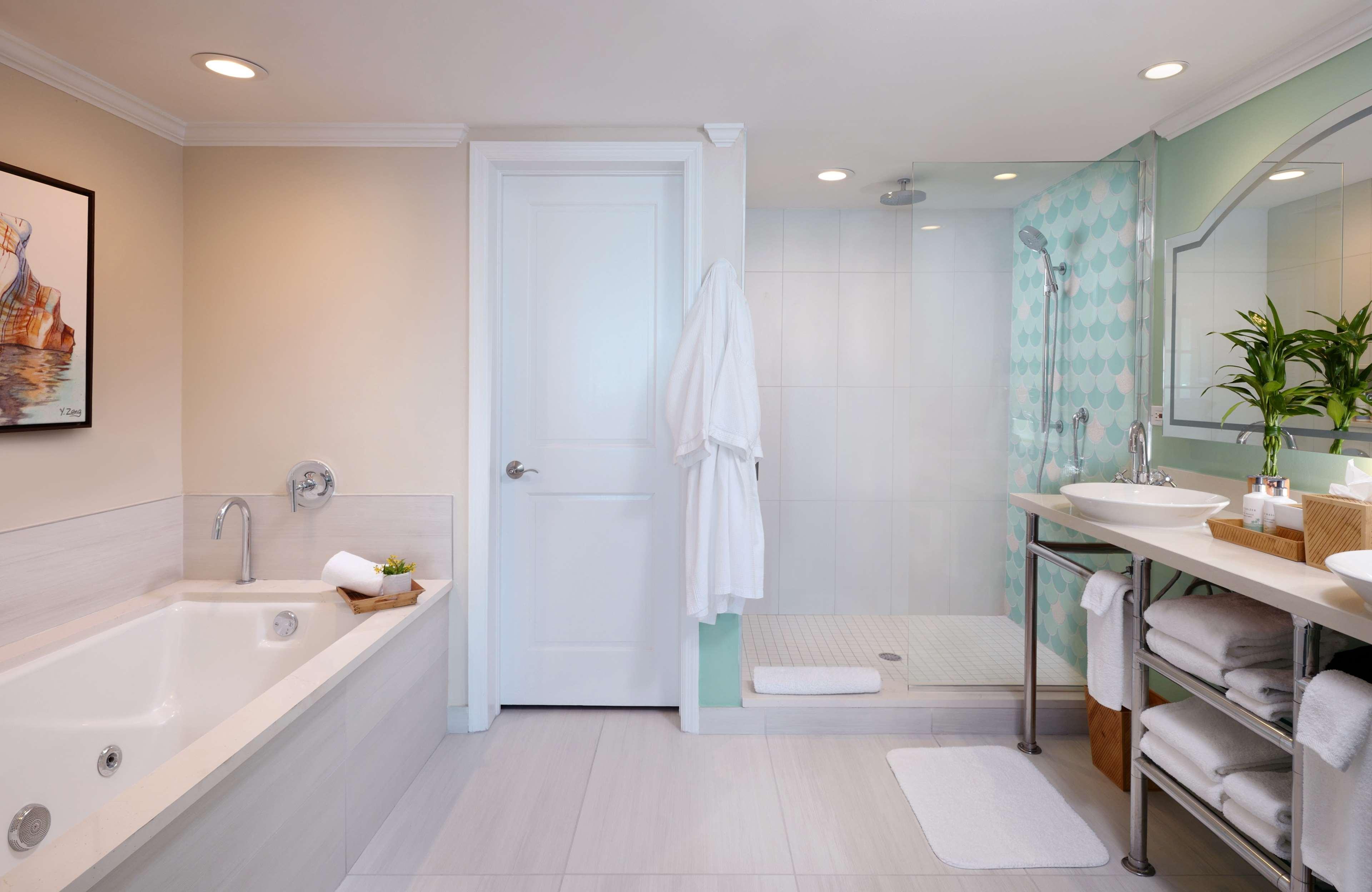 1 Bedroom, Suite, Double Bed, Ocean Front