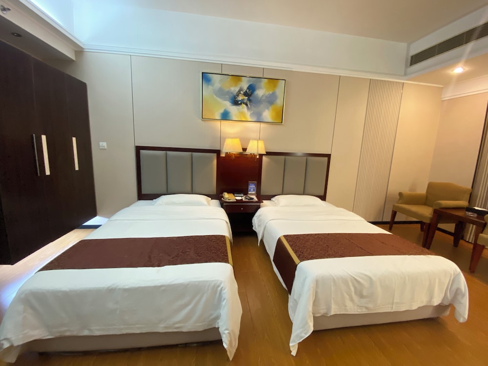 Yinfeng International Apartment 22/50