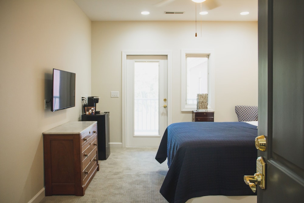 The Respite Bed and Breakfast 33/59