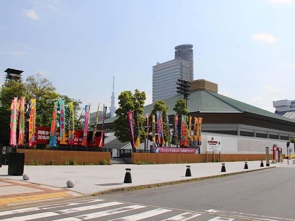 Sakura Sky Hotel 43/50