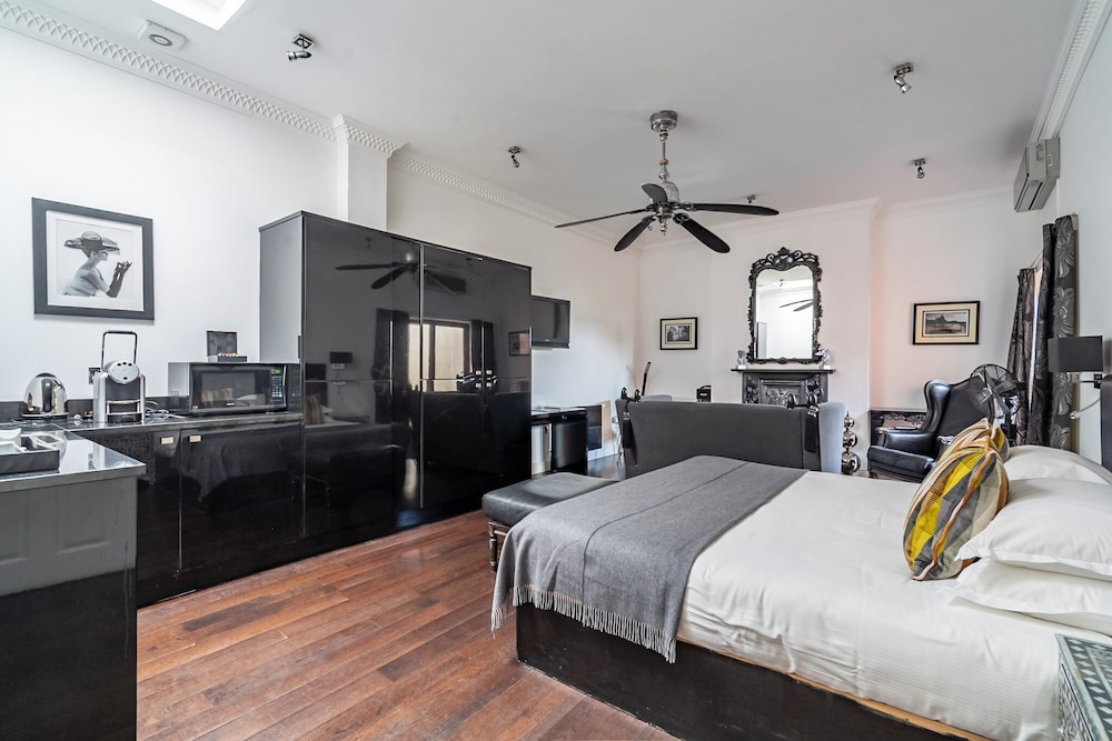 Design, Siena, Suite, King Bed, Terrace