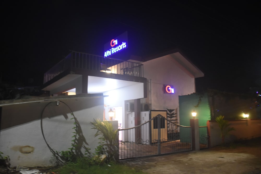 Athi Resorts 4/50