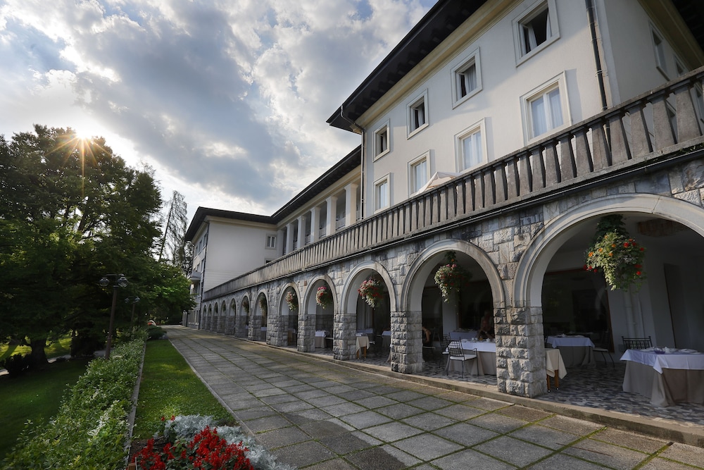 Vila Bled 3/34