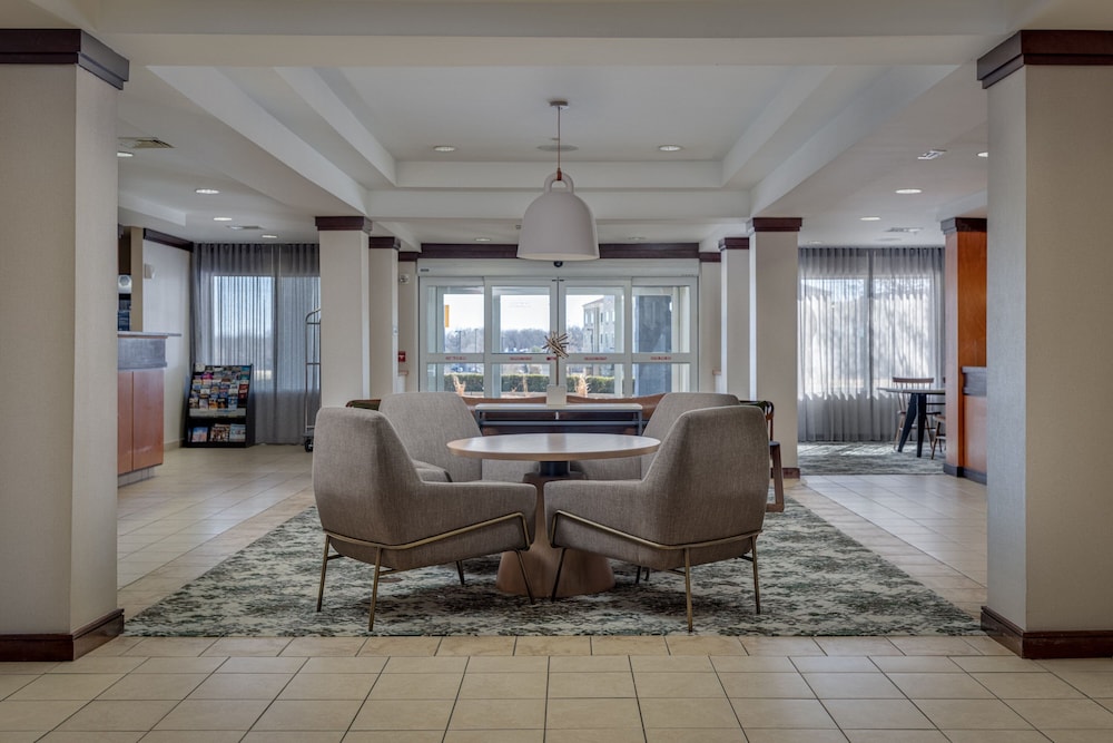 Fairfield Inn And Suites By Marriott Lawton 36/64