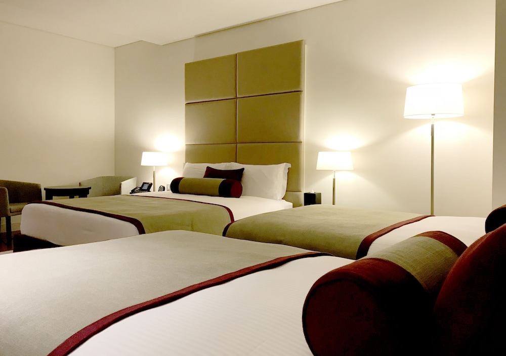 Oryx Airport Hotel 15/37