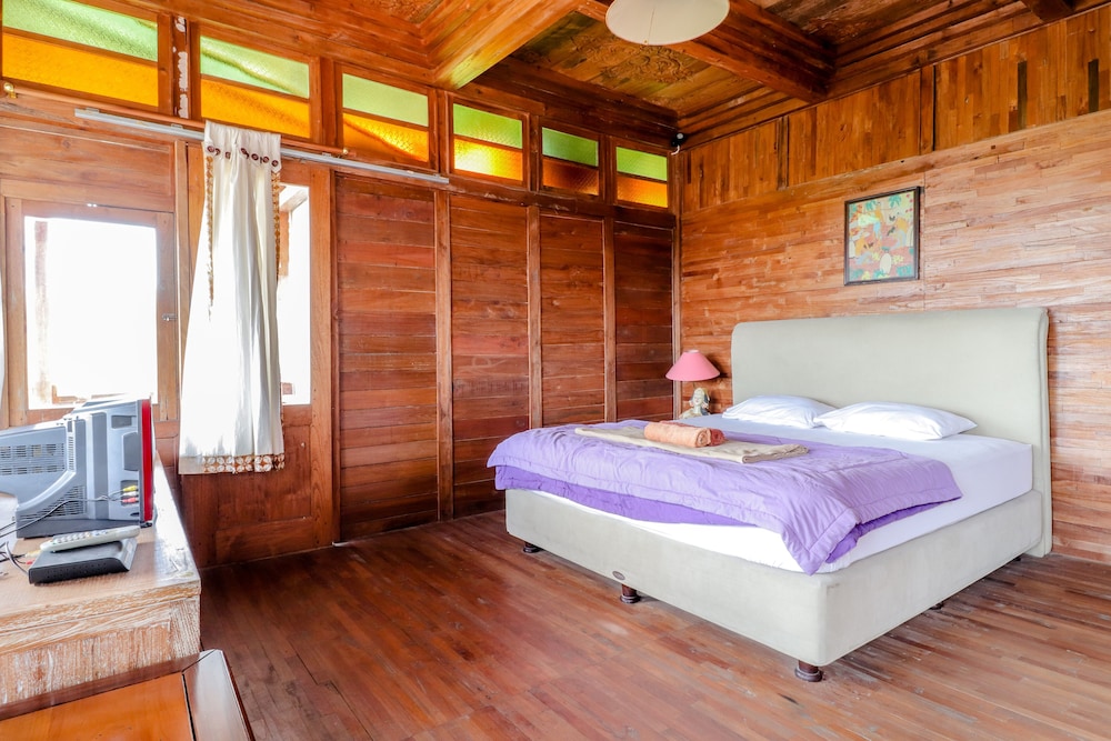 Adinda Beach Hotel and Villa by ZUZU 26/57