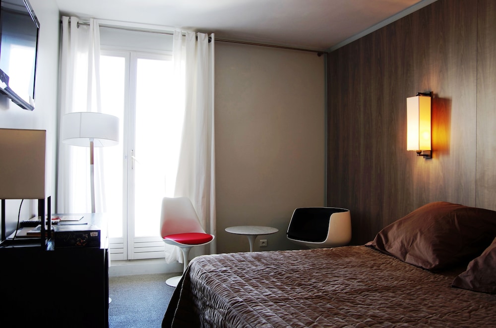 Bliss Hotel 16/70