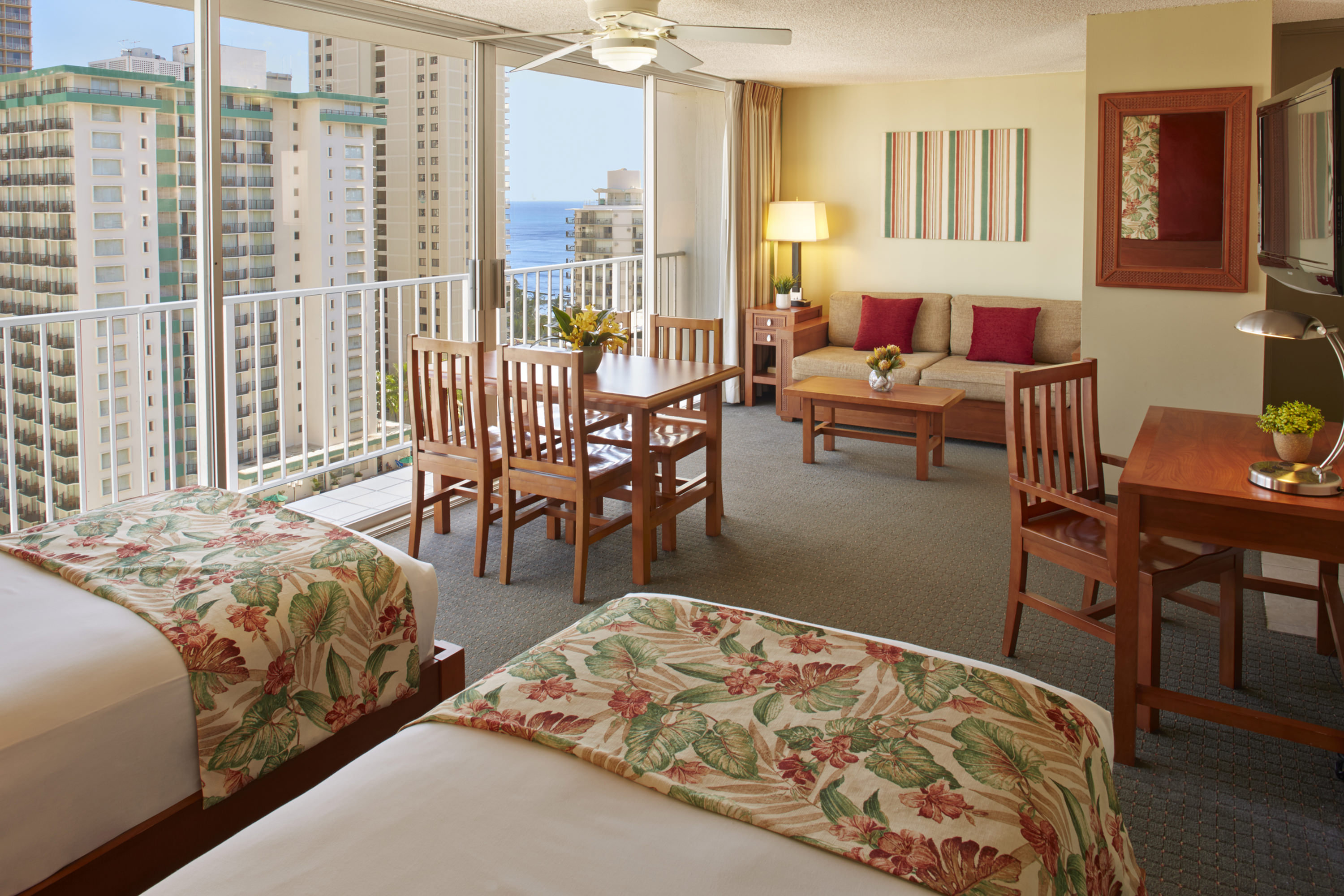 Pacific Monarch Hotel 59/73
