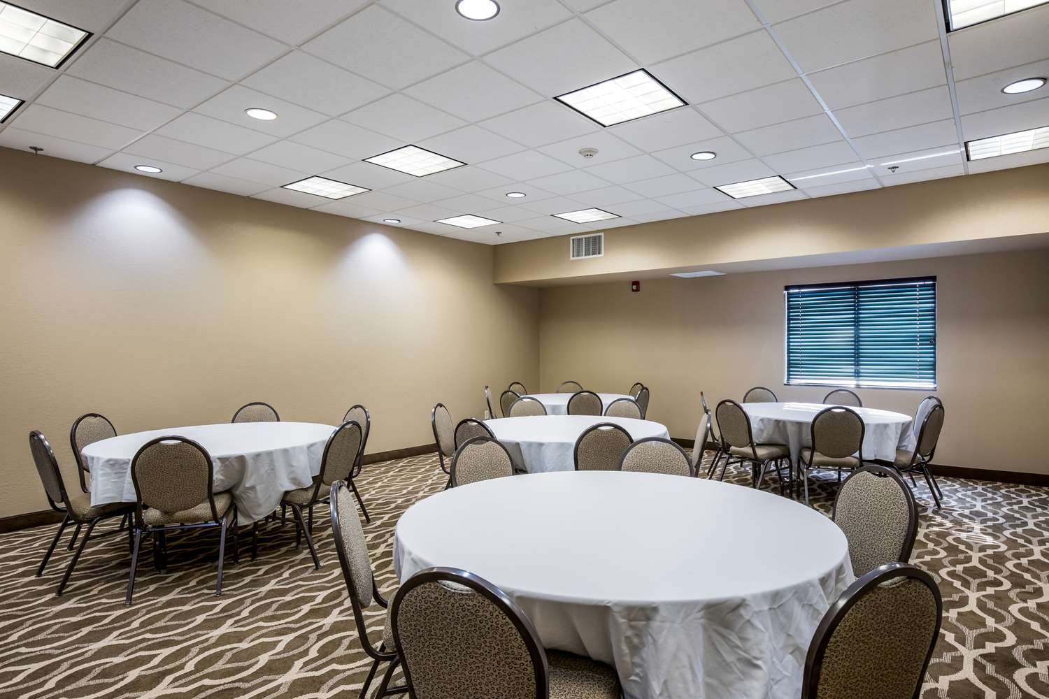 Comfort Inn Bonner Springs Kansas City 48/54