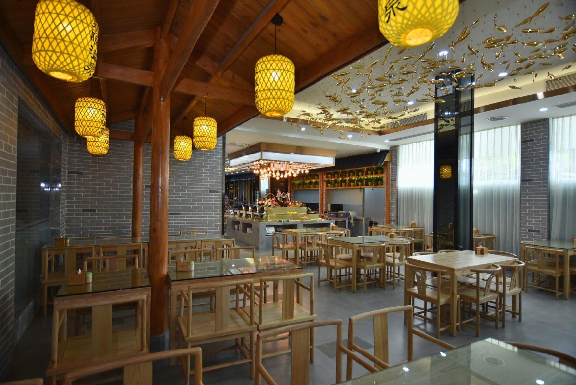 Quanyan Hotspring Holiday Hotel 38/56