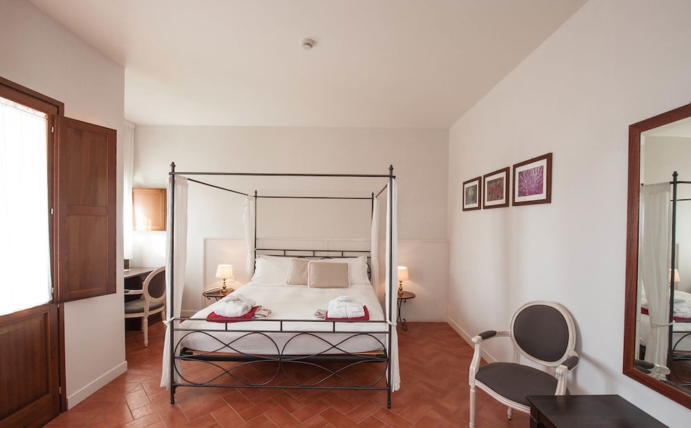 Saturnia Tuscany Hotel 20/70