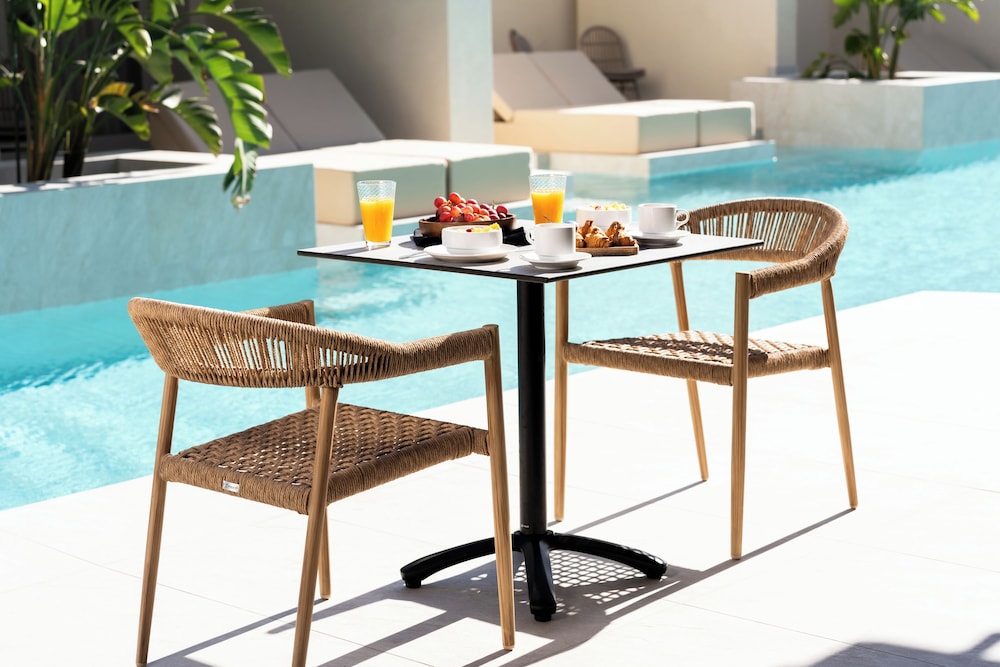 Heyday Luxury Suites 51/66