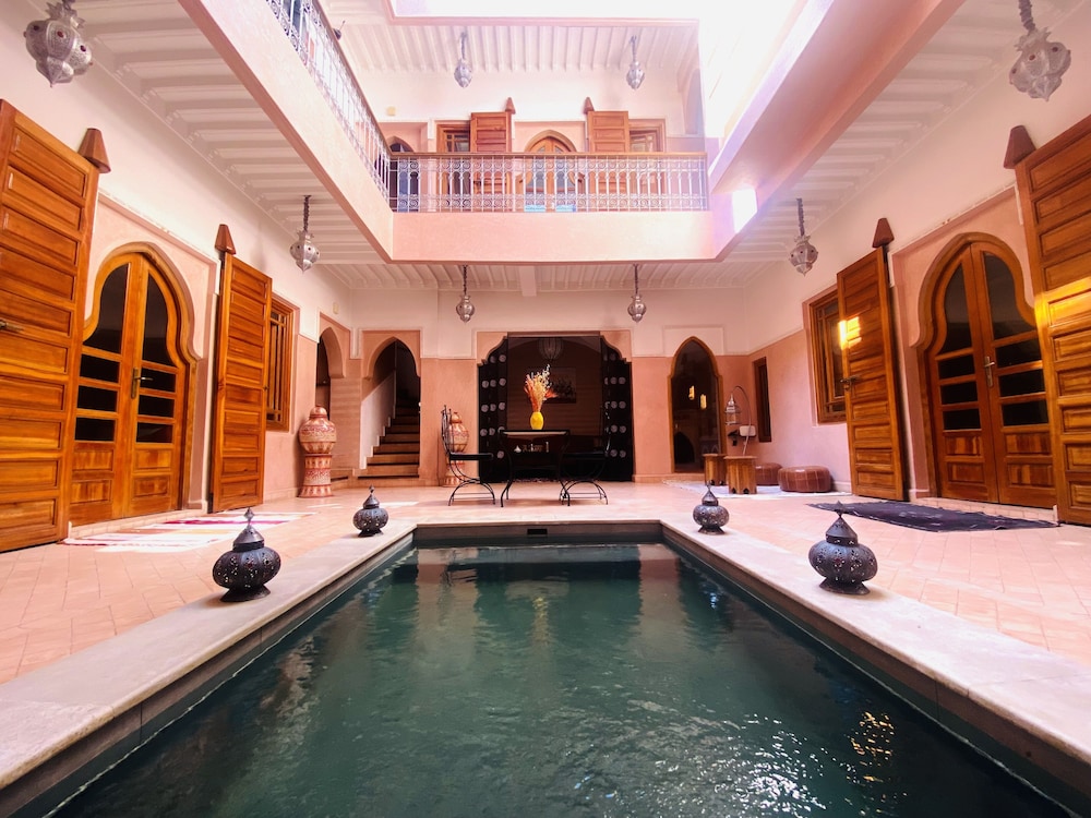 Riad Mazaya 24/50