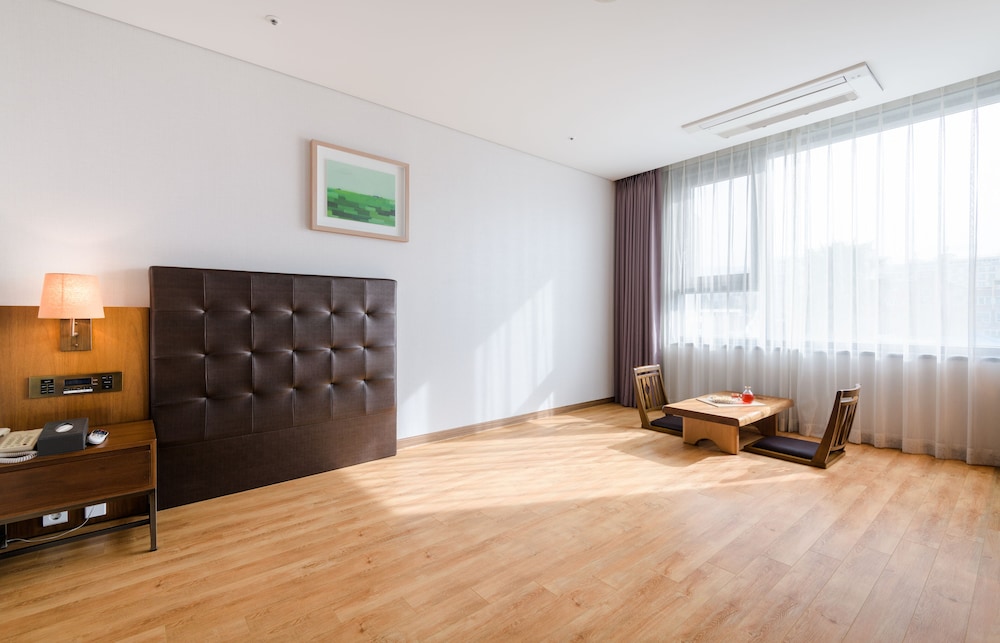 Grabel Hotel Jeju 32/77