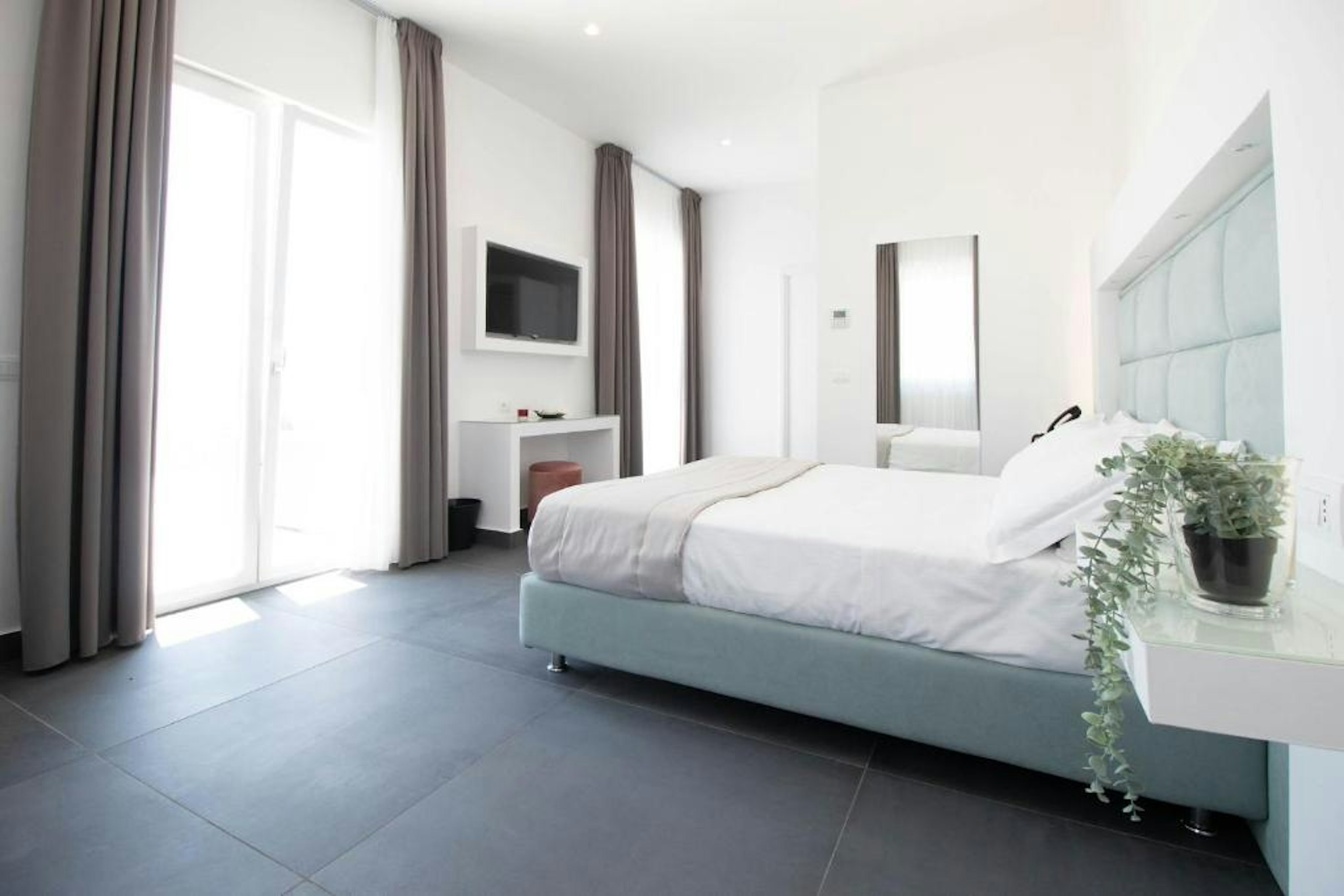 Grand Hotel Serapide 7/31